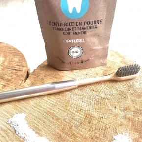 Dentifrice en poudre